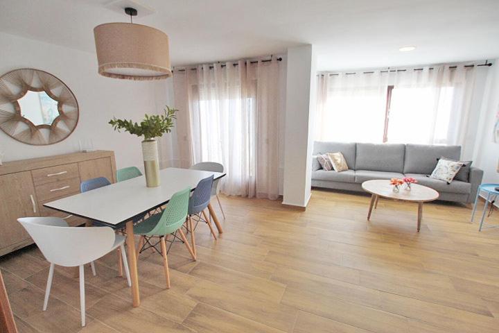 Апартаменты Apartamento Europa Primera Linea De Playa Guardamar Гвардамар-дель-Сегура Экстерьер фото